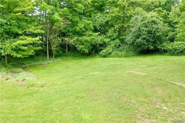 7801 Clearwater Circle, Pompey, NY 13104