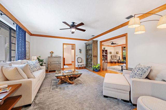 7902 SE Canaan Way, Jupiter, FL 33458