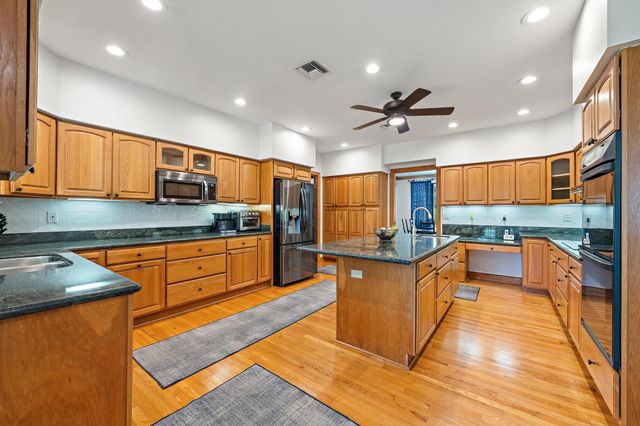 7902 SE Canaan Way, Jupiter, FL 33458