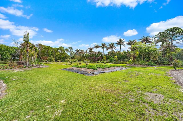 7902 SE Canaan Way, Jupiter, FL 33458