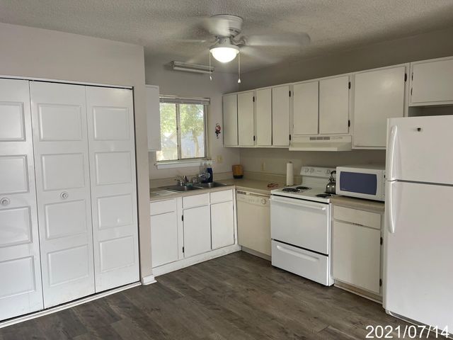 201 E College Boulevard UNIT 25, Niceville, FL 32578