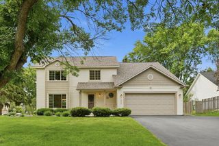 9445 Hillingdon Road, Woodbury, MN 55125