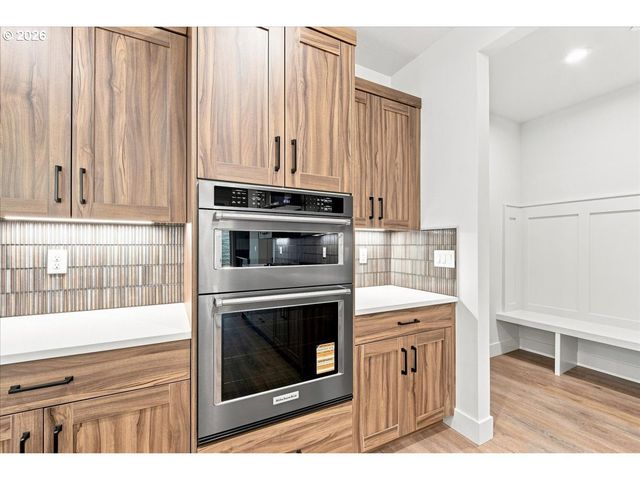 16803 Ne 38TH Ave, Vancouver, WA 98686