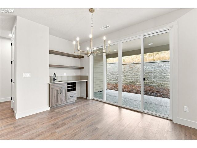 16803 Ne 38TH Ave, Vancouver, WA 98686