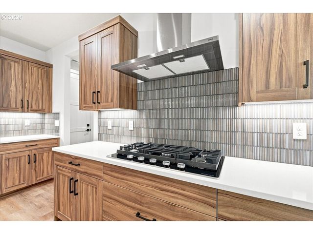 16803 Ne 38TH Ave, Vancouver, WA 98686