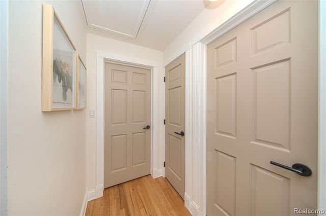 24567 Westmoreland Drive, Farmington, MI 48336