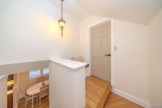 24567 Westmoreland Drive, Farmington, MI 48336