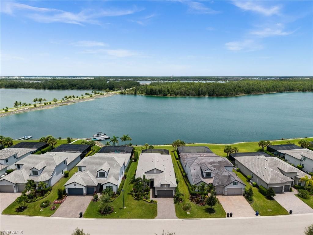 19025 Aqua Shore DR, FORT MYERS, FL 33913 — photo 3