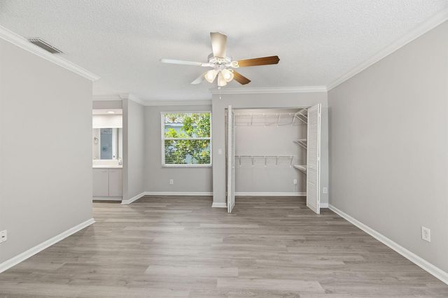 5477 NW 44th Way, Coconut Creek, FL 33073