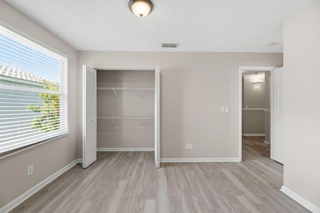 5477 NW 44th Way, Coconut Creek, FL 33073