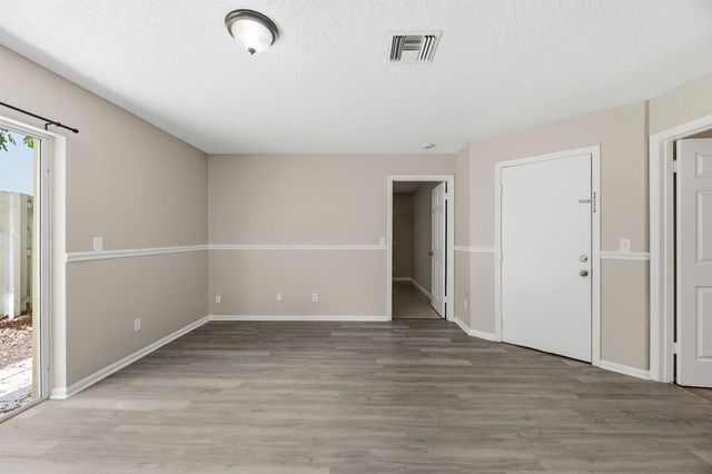 5477 NW 44th Way, Coconut Creek, FL 33073