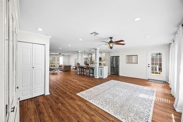 4513 Libbey Lane, Houston, TX 77092