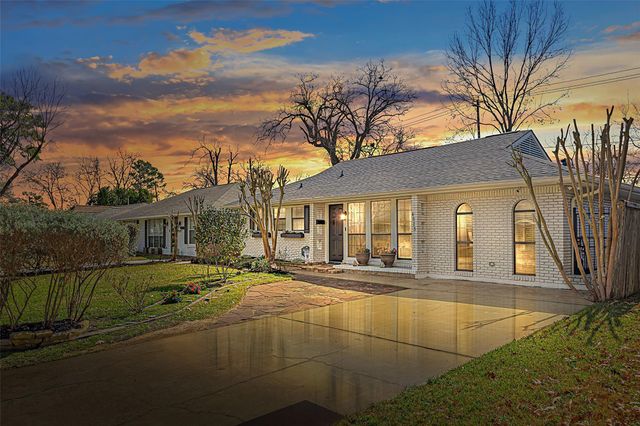 4513 Libbey Lane, Houston, TX 77092