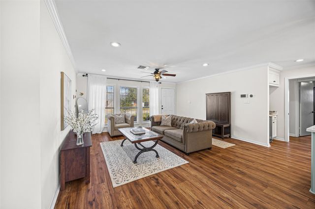 4513 Libbey Lane, Houston, TX 77092