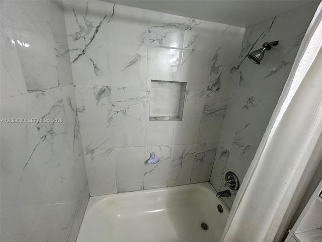 815 SW 30th Street J, Fort Lauderdale, FL 33315