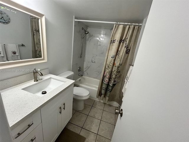 815 SW 30th Street J, Fort Lauderdale, FL 33315