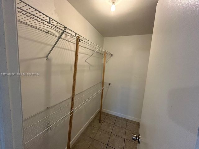 815 SW 30th Street J, Fort Lauderdale, FL 33315