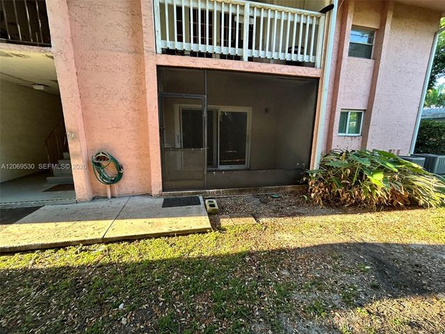 815 SW 30th Street J, Fort Lauderdale, FL 33315