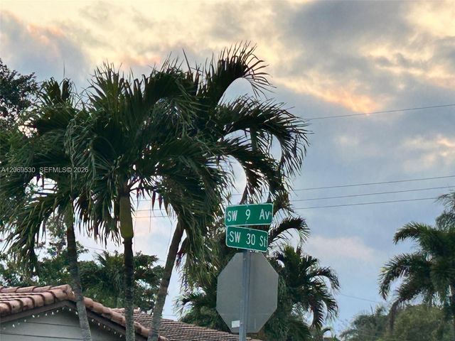 815 SW 30th Street J, Fort Lauderdale, FL 33315