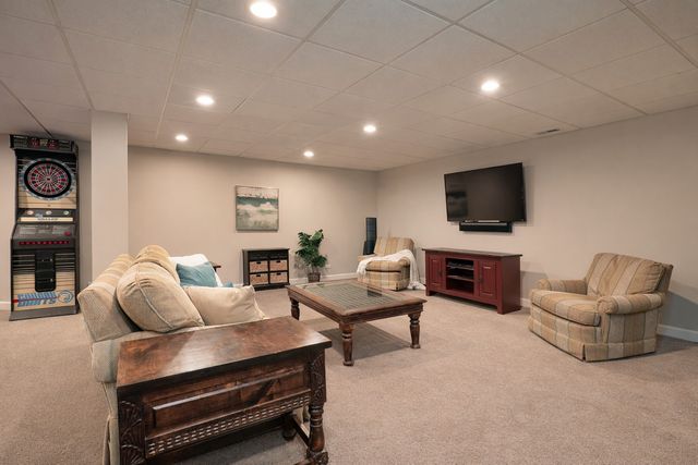 1301 Wendy Drive, Northbrook, IL 60062