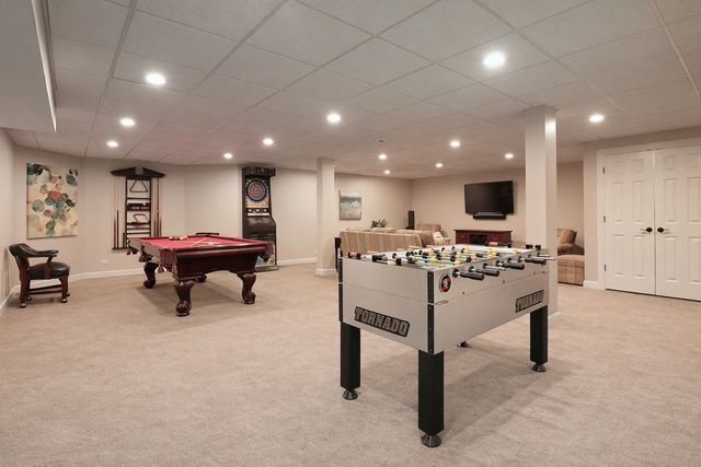 1301 Wendy Drive, Northbrook, IL 60062