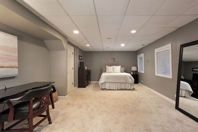 1301 Wendy Drive, Northbrook, IL 60062