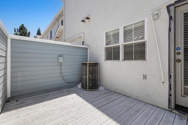 10010 Scripps Vista 72, San Diego, CA 92131