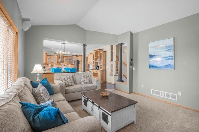 413 139th Lane NW, Andover, MN 55304