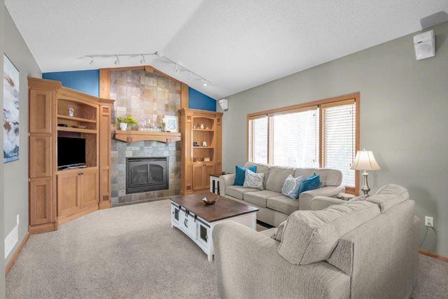 413 139th Lane NW, Andover, MN 55304