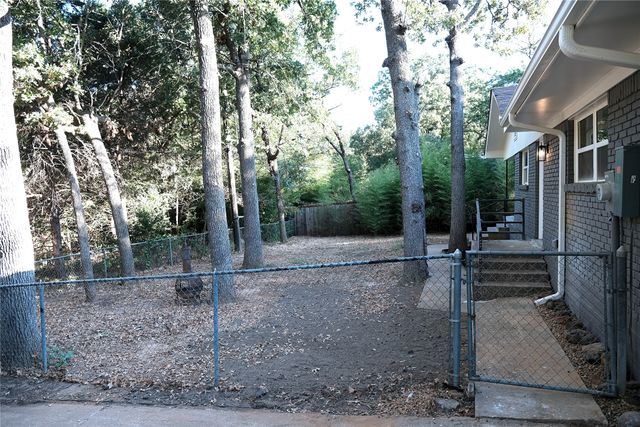 17 Circle Drive, Denison, TX 75021