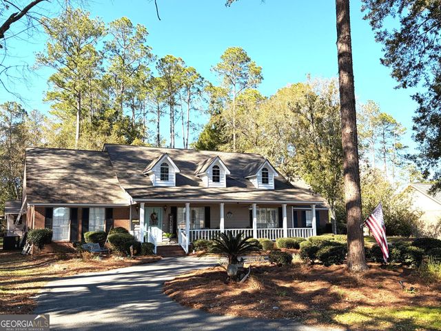 1120 Lakeview Drive, Blackshear, GA 31516