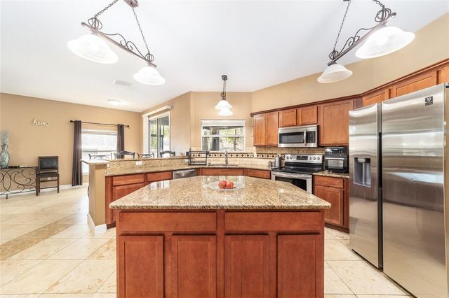 2904 NE 25TH STREET, Ocala, FL 34470