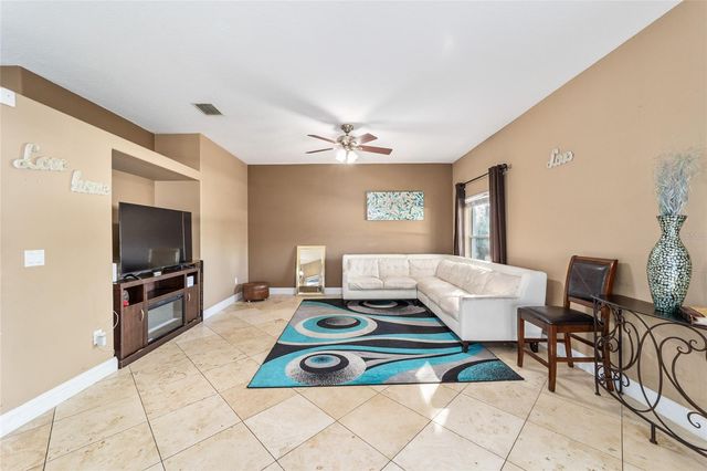 2904 NE 25TH STREET, Ocala, FL 34470