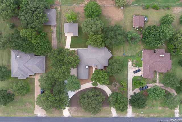 124 County Road 4712, Castroville, TX 78009