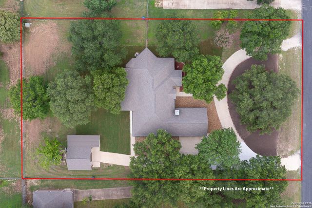 124 County Road 4712, Castroville, TX 78009