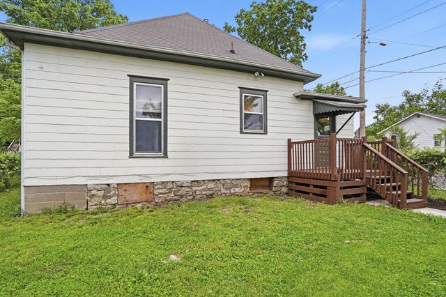 501 N WILLIAM ST, Columbia, MO 65201