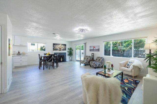 10743 Campana Way, Rancho Cordova, CA 95670