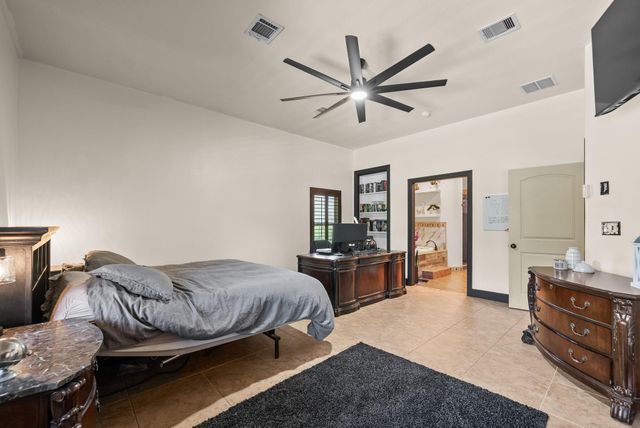 3124 Willow Oak Lane, Sealy, TX 77474