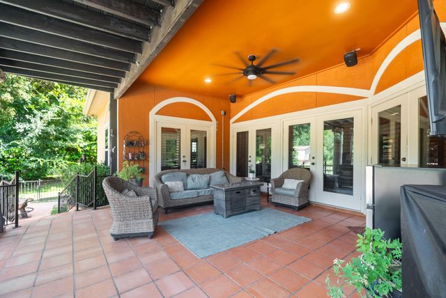 3124 Willow Oak Lane, Sealy, TX 77474