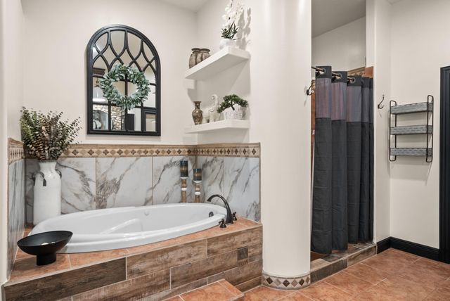 3124 Willow Oak Lane, Sealy, TX 77474