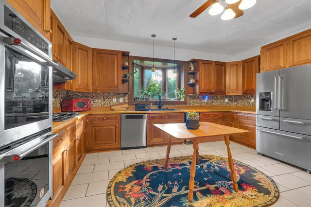 412 E Petty Ln, Winchester, TN 37398