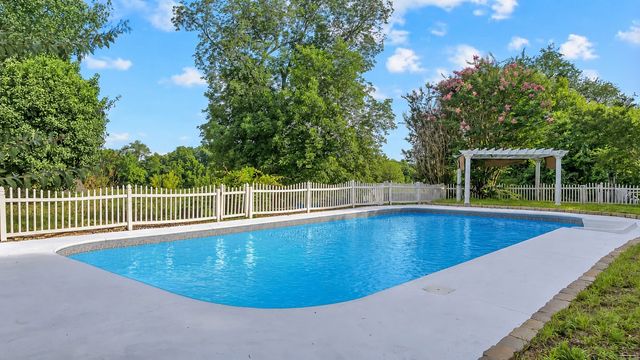 412 E Petty Ln, Winchester, TN 37398