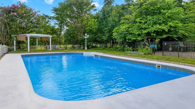 412 E Petty Ln, Winchester, TN 37398