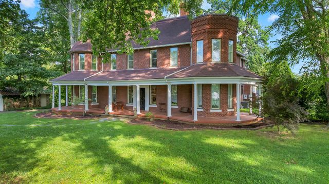 412 E Petty Ln, Winchester, TN 37398