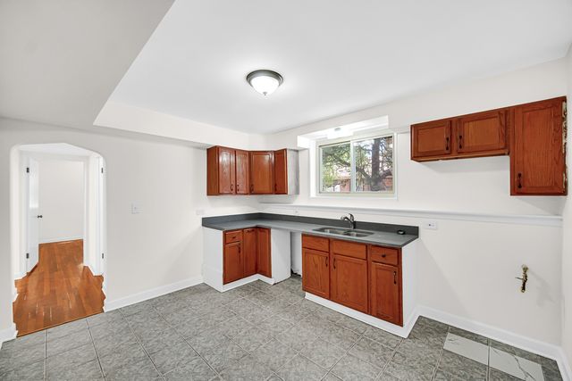 61 W 146th Street, Riverdale, IL 60827