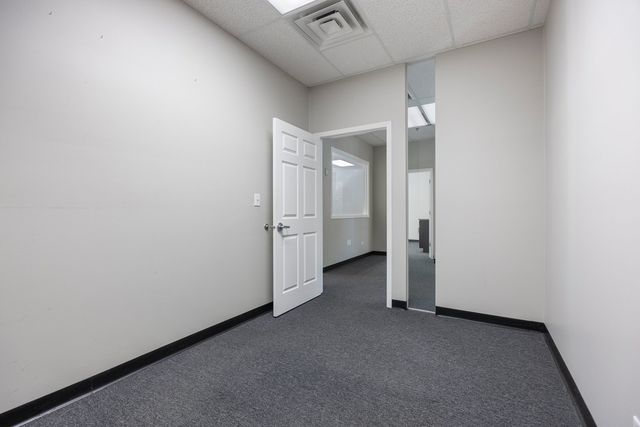 1111 Burlington Avenue 105, Lisle, IL 60532