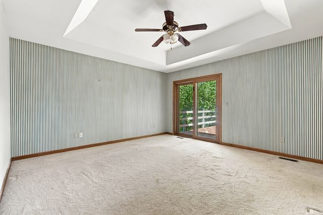 4516 Hillside Court, Crystal Lake, IL 60012