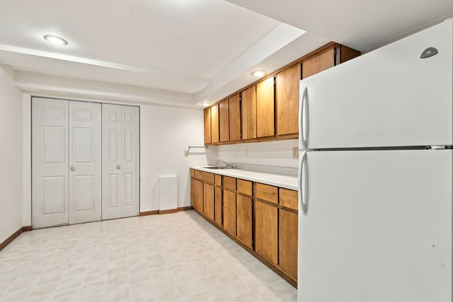 4516 Hillside Court, Crystal Lake, IL 60012