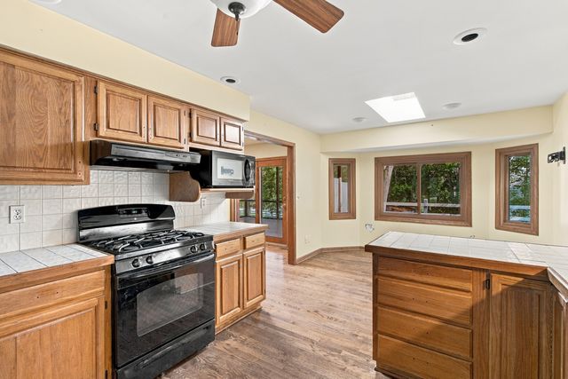 4516 Hillside Court, Crystal Lake, IL 60012