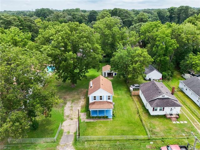 826 Pecan Point Rd RD, Norfolk, VA 23502
